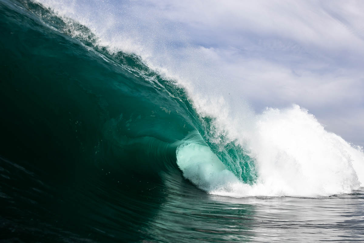 Waves & waveriding-ES0A8289-1200 x 800